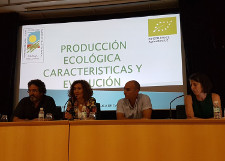 Jornada informativa sobre producción y certificación ecológica, celebrada en la Casa de la Cultura y organizada por el Consejo de Agricultura Ecológica de Castilla y León (CAECYL)