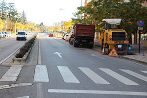 Obras-y-pasos-cebra-avenida-de-Astorga-(19)p